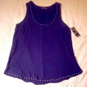 🆕️ANNA SZ MD Navy scoop tank top